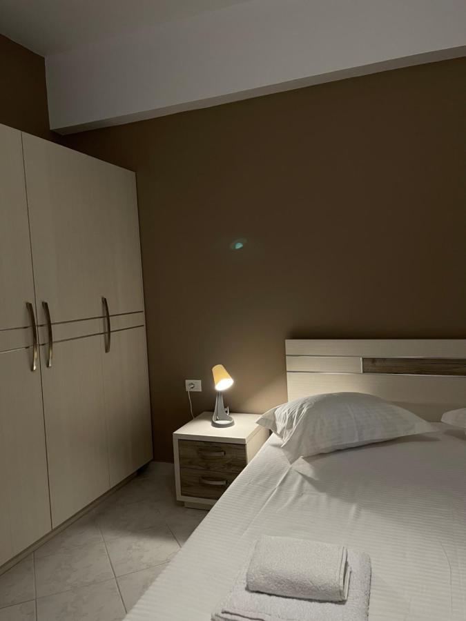 Saranda Inn Rooms & Apartments Eksteriør billede
