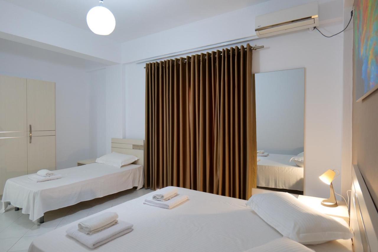 Saranda Inn Rooms & Apartments Eksteriør billede